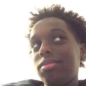 Meet your Posher, Connor